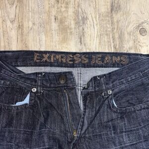 Express Jeans Mens 32x30 Classic Straight Leg Dark Wash Denim Casual Pants Rugby